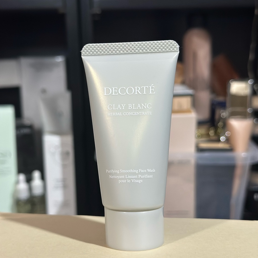 Decorté Clay Blanc Herbal Cleanser - White